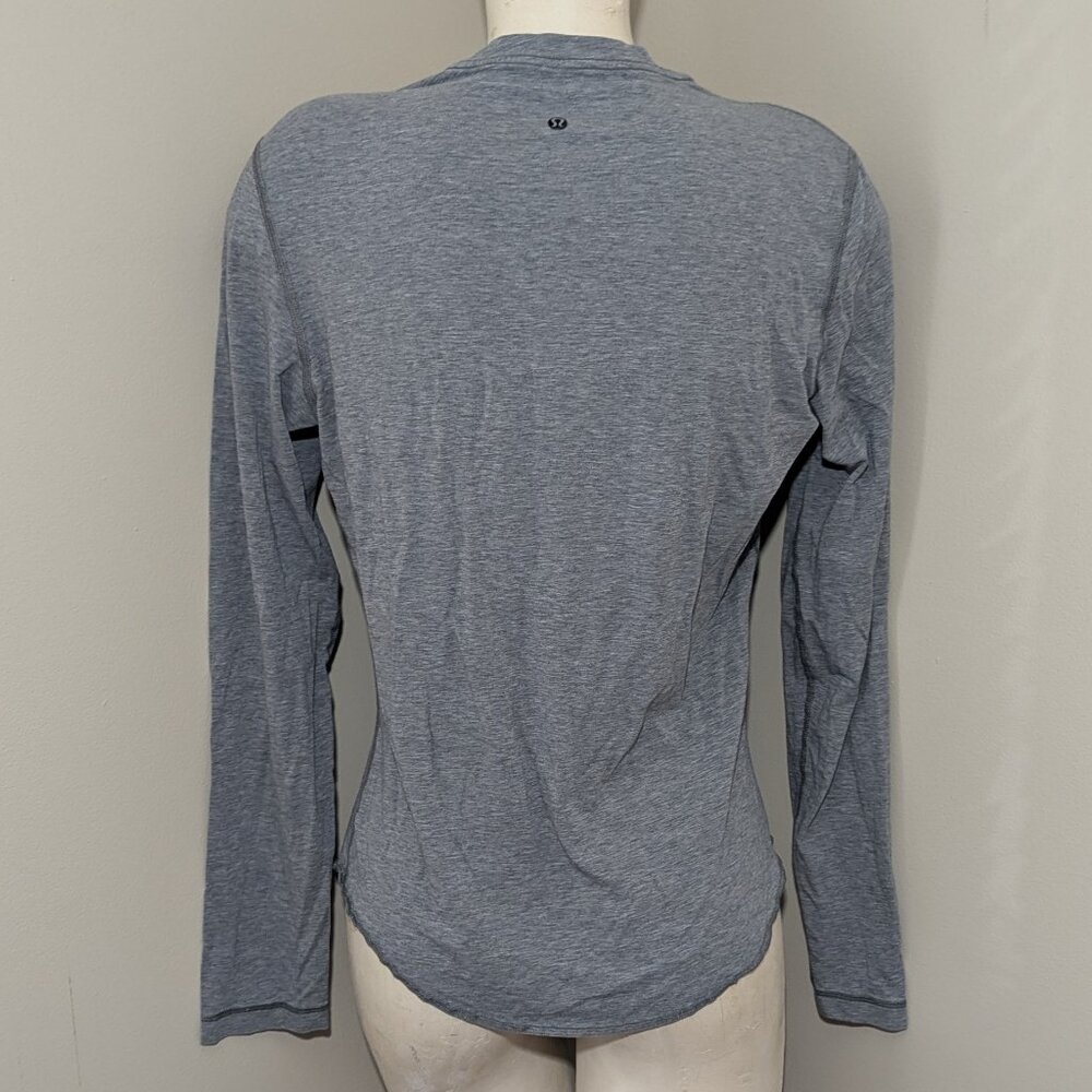 Lululemon Heather Gray Long Sleeve Pocket Tee - Picture 3 of 4